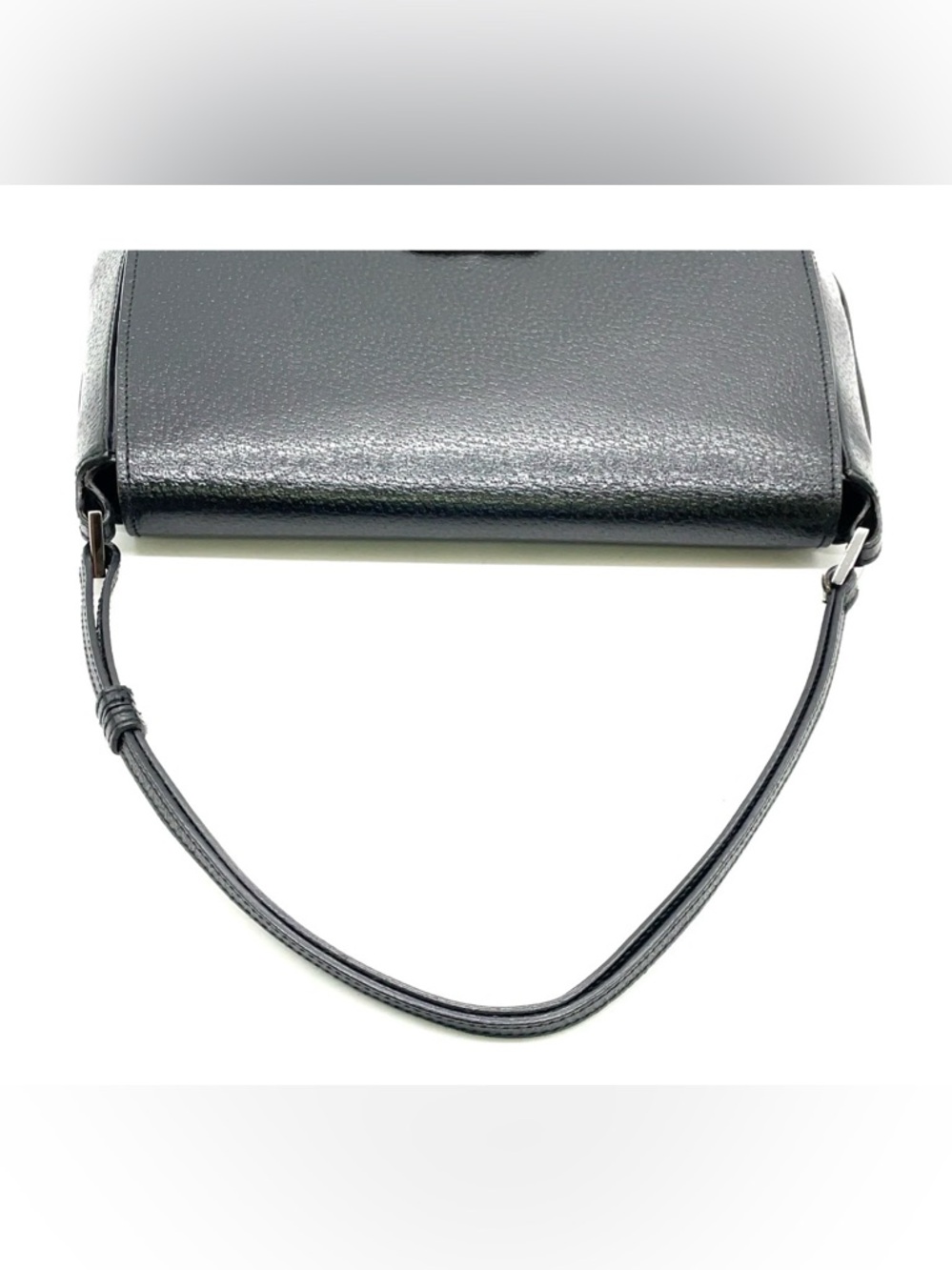 Gucci Black Leather Shoulder Bag with Silver Double G - Picture 6 of 16